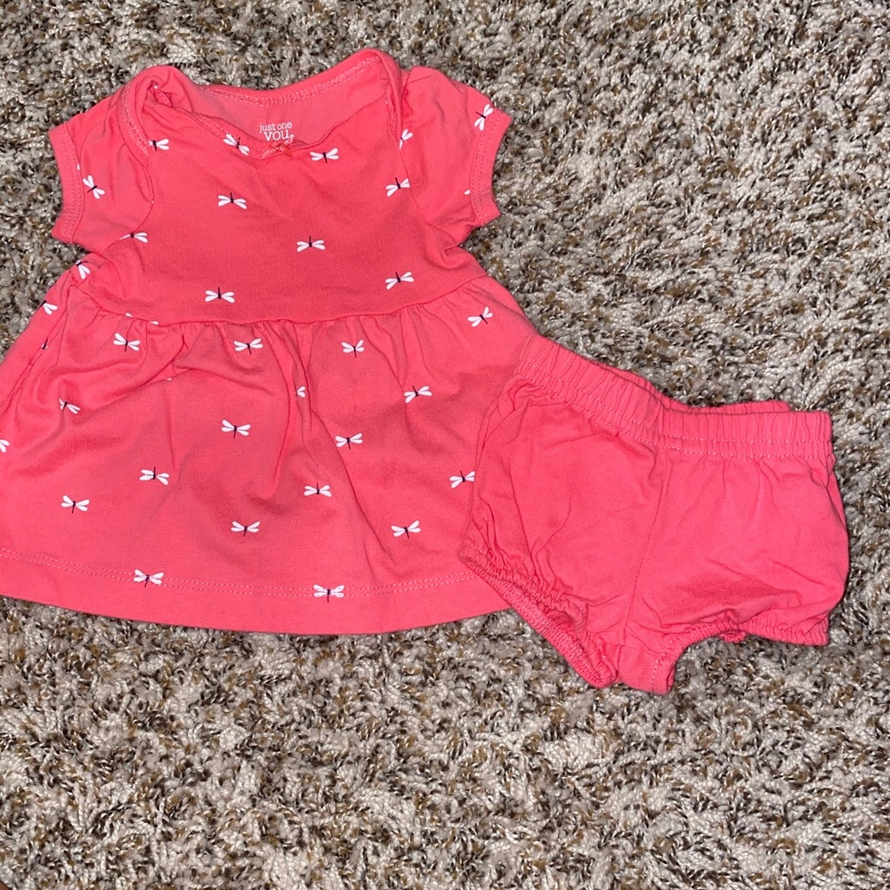 Carters Newborn set